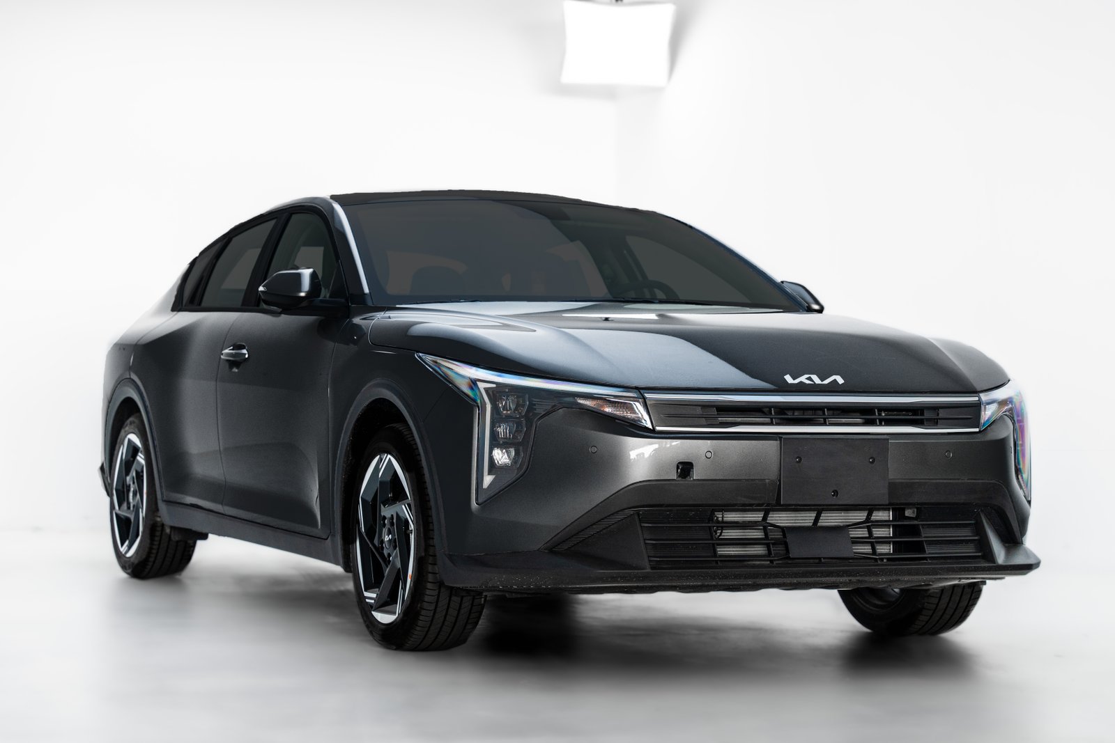 uploads/cars/cover/17637500692950.jpg